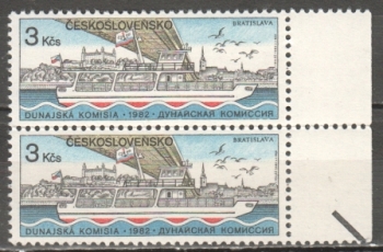 2551 Paar - senkrecht ** - 1982